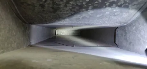 Work sample 4 for air duct cleaning - AFTER