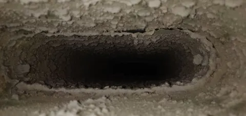 Work sample 1 for air duct cleaning - BEFORE
